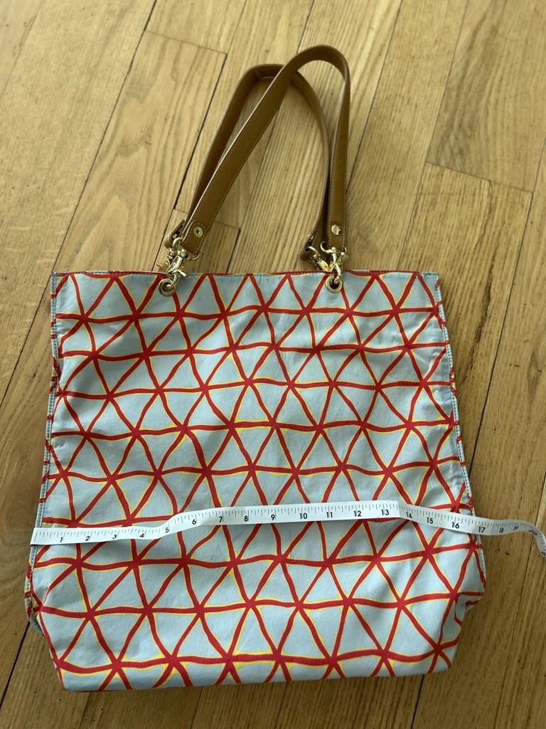 J. Mclaughlin Light Blue Tote With Red Geometric Print And Leather Handles